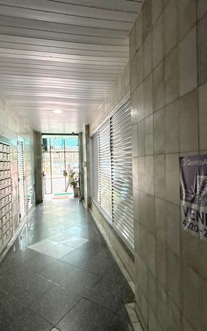 Apartamento à venda com 40m², 1 quarto e sem vagaPlaquinha