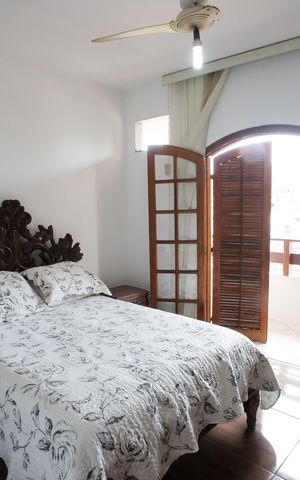 Casa à venda com 318m², 5 quartos e 2 vagasQuarto  Suíte 4
