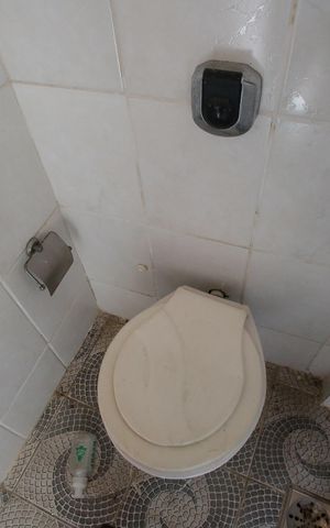 Casa à venda com 318m², 5 quartos e 2 vagasBanheiro da Churrasqueira