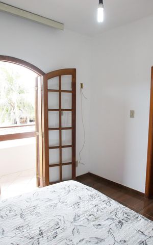 Casa à venda com 318m², 5 quartos e 2 vagasQuarto  Suíte 4