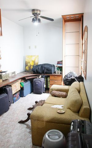 Casa à venda com 318m², 5 quartos e 2 vagasQuarto 5