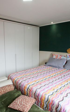 Casa à venda com 318m², 5 quartos e 2 vagasQuarto Suíte 1