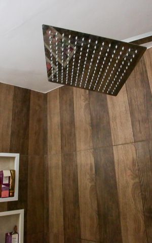 Casa à venda com 318m², 5 quartos e 2 vagasBanheiro da Suíte 1