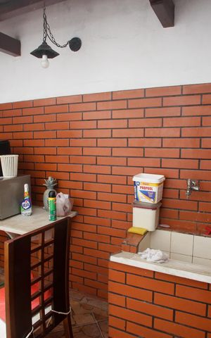 Casa à venda com 318m², 5 quartos e 2 vagasÁrea de Serviço