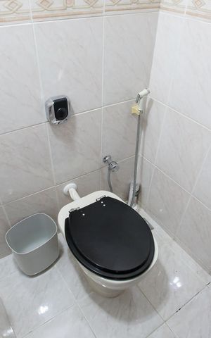 Casa à venda com 318m², 5 quartos e 2 vagasBanheiro da Suíte 2