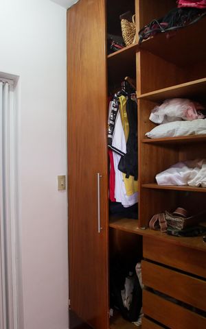 Casa à venda com 318m², 5 quartos e 2 vagasCloset da  Suíte 4