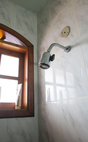 Casa à venda com 318m², 5 quartos e 2 vagasBanheiro da  Suíte 4