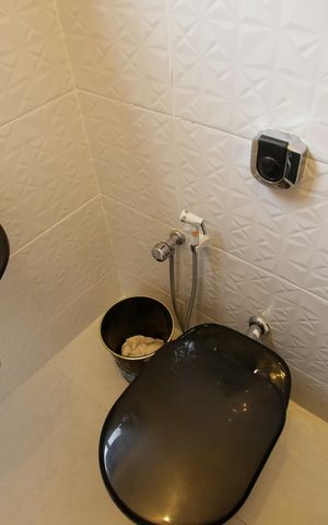 Casa à venda com 318m², 5 quartos e 2 vagasLavabo