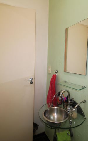 Casa à venda com 137m², 3 quartos e 2 vagasLavabo