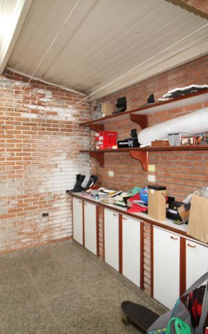 Casa à venda com 137m², 3 quartos e 2 vagasÁrea comum