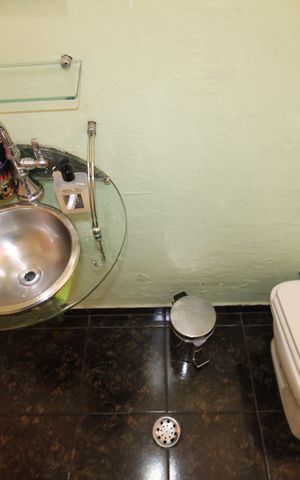 Casa à venda com 137m², 3 quartos e 2 vagasLavabo