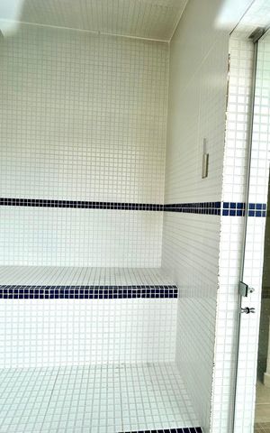 Casa à venda com 427m², 4 quartos e 5 vagasÁrea comum - Sauna