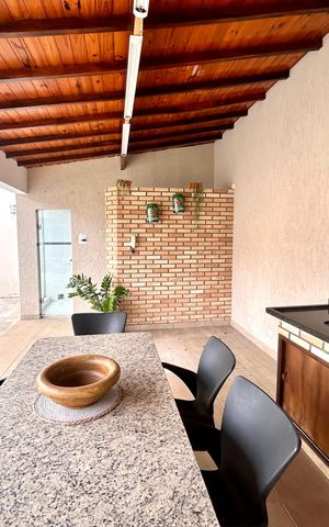 Casa à venda com 427m², 4 quartos e 5 vagasÁrea comum - Churrasqueira