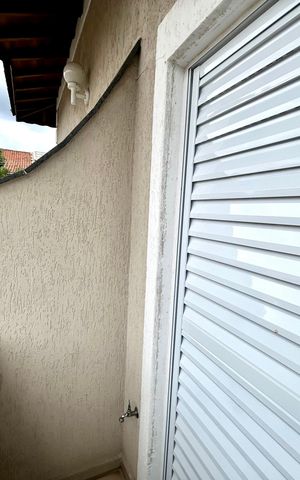 Casa à venda com 427m², 4 quartos e 5 vagasVaranda da Suíte 1