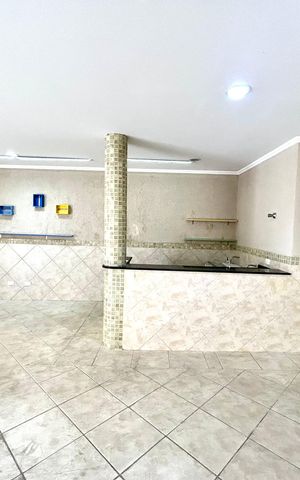 Casa à venda com 427m², 4 quartos e 5 vagasGaragem