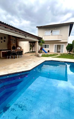 Casa à venda com 427m², 4 quartos e 5 vagasÁrea comum - Piscina
