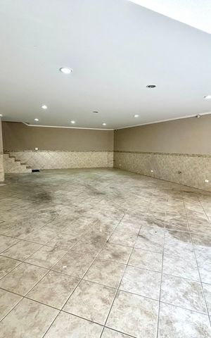 Casa à venda com 427m², 4 quartos e 5 vagasGaragem