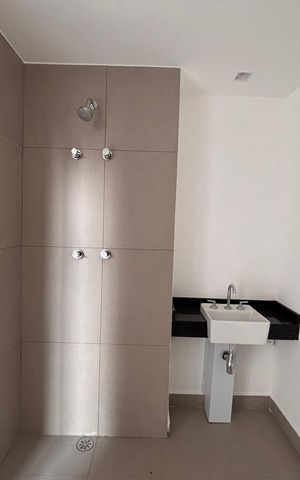 Studio à venda com 28m², 1 quarto e sem vaga Studio à venda com 28m², 1 quarto e sem vagaBanheiro