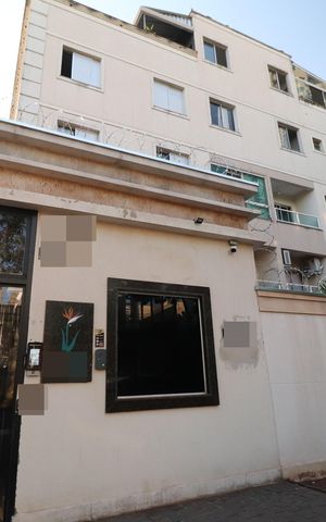 Apartamento para alugar com 45m², 2 quartos e 1 vagaFachada 