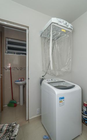 Apartamento à venda com 84m², 3 quartos e 1 vagaÁrea de Serviço
