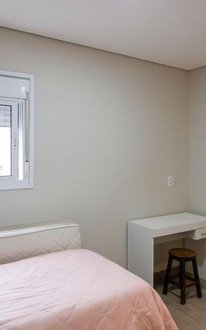 Casa à venda com 220m², 3 quartos e 4 vagasSuíte 2