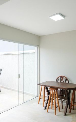 Casa à venda com 220m², 3 quartos e 4 vagasQuintal