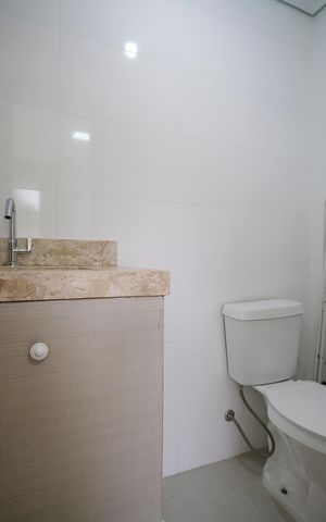 Casa à venda com 220m², 3 quartos e 4 vagasLavabo quintal