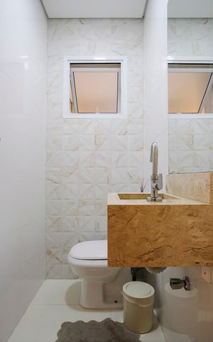 Casa à venda com 220m², 3 quartos e 4 vagasLavabo