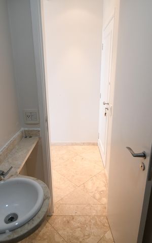 Apartamento à venda com 186m², 3 quartos e 2 vagasLavabo
