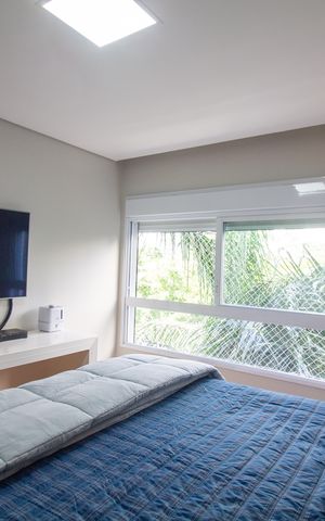 Apartamento à venda com 220m², 3 quartos e 3 vagas Apartamento à venda com 220m², 3 quartos e 3 vagasSuíte 3