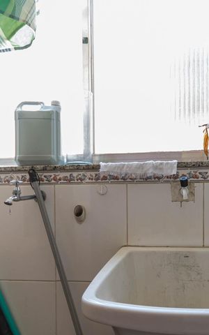 Apartamento à venda com 90m², 2 quartos e 2 vagasÁrea de Serviço