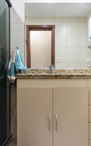 Apartamento à venda com 90m², 2 quartos e 2 vagasBanheiro