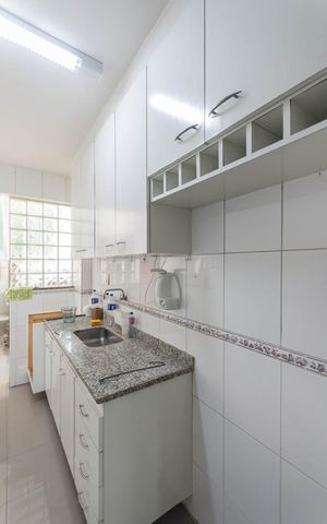 Apartamento à venda com 90m², 2 quartos e 2 vagasCozinha