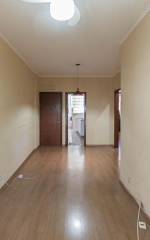 Apartamento à venda com 90m², 2 quartos e 2 vagasSala