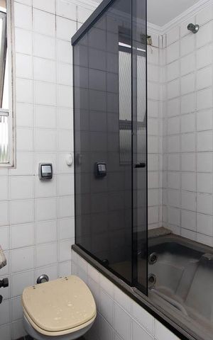Apartamento à venda com 70m², 2 quartos e 1 vaga Apartamento à venda com 70m², 2 quartos e 1 vagaBanheiro da Suíte