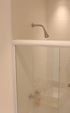 Apartamento à venda com 58m², 2 quartos e 1 vagaBanheiro da Suíte 1