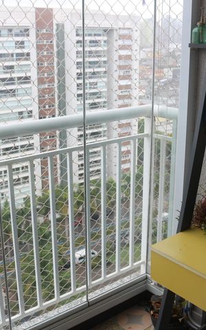 Apartamento à venda com 58m², 2 quartos e 1 vagaVaranda