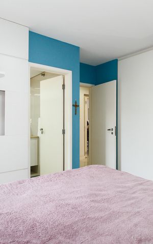 Apartamento à venda com 135m², 3 quartos e 2 vagas Apartamento à venda com 135m², 3 quartos e 2 vagasSuíte