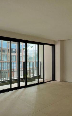 Apartamento à venda com 316m², 4 quartos e 2 vagas Apartamento à venda com 316m², 4 quartos e 2 vagasSala de Jantar