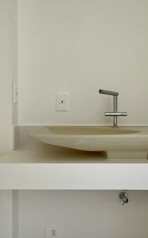 Apartamento à venda com 316m², 4 quartos e 2 vagas Apartamento à venda com 316m², 4 quartos e 2 vagasBanheiro da Suíte 3