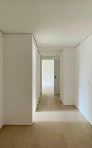 Apartamento à venda com 316m², 4 quartos e 2 vagas Apartamento à venda com 316m², 4 quartos e 2 vagasCorredor