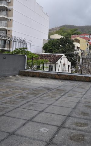 Apartamento à venda com 45m², 2 quartos e 1 vagaÁrea comum