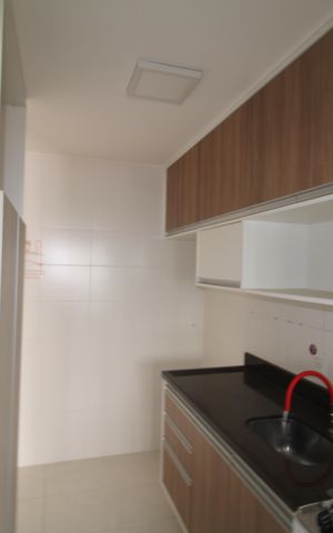 Apartamento à venda com 57m², 2 quartos e 1 vagaCozinha