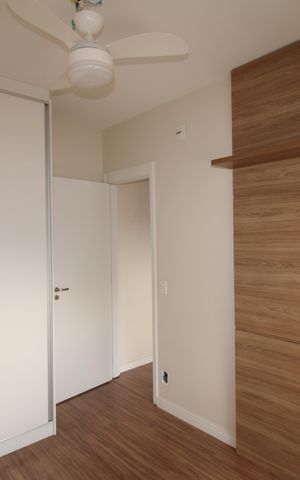Apartamento à venda com 57m², 2 quartos e 1 vagaQuarto 2