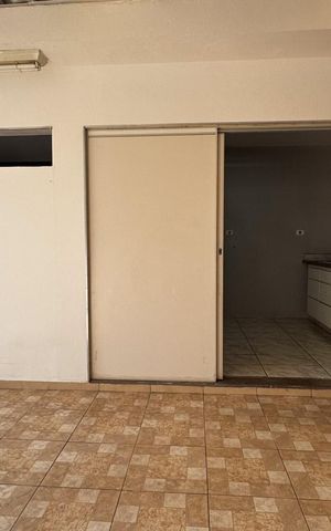 Casa à venda com 320m², 5 quartos e 5 vagasChurrasqueira