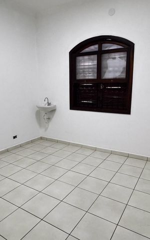 Casa à venda com 320m², 5 quartos e 5 vagasQuarto 1