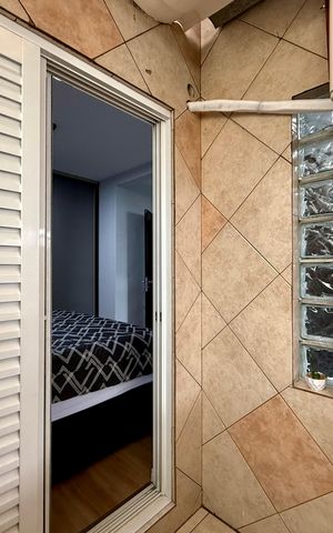 Casa à venda com 160m², 4 quartos e 2 vagas Casa à venda com 160m², 4 quartos e 2 vagasSacada Suíte