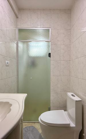 Casa à venda com 160m², 4 quartos e 2 vagas Casa à venda com 160m², 4 quartos e 2 vagasBanheiro Social