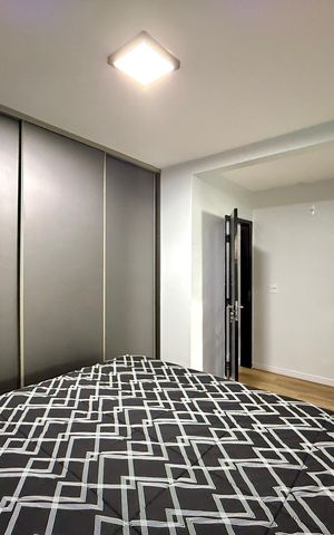 Casa à venda com 160m², 4 quartos e 2 vagas Casa à venda com 160m², 4 quartos e 2 vagasSuíte