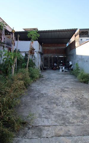 Casa à venda com 600m², 4 quartos e 7 vagasQuintal e Garagem